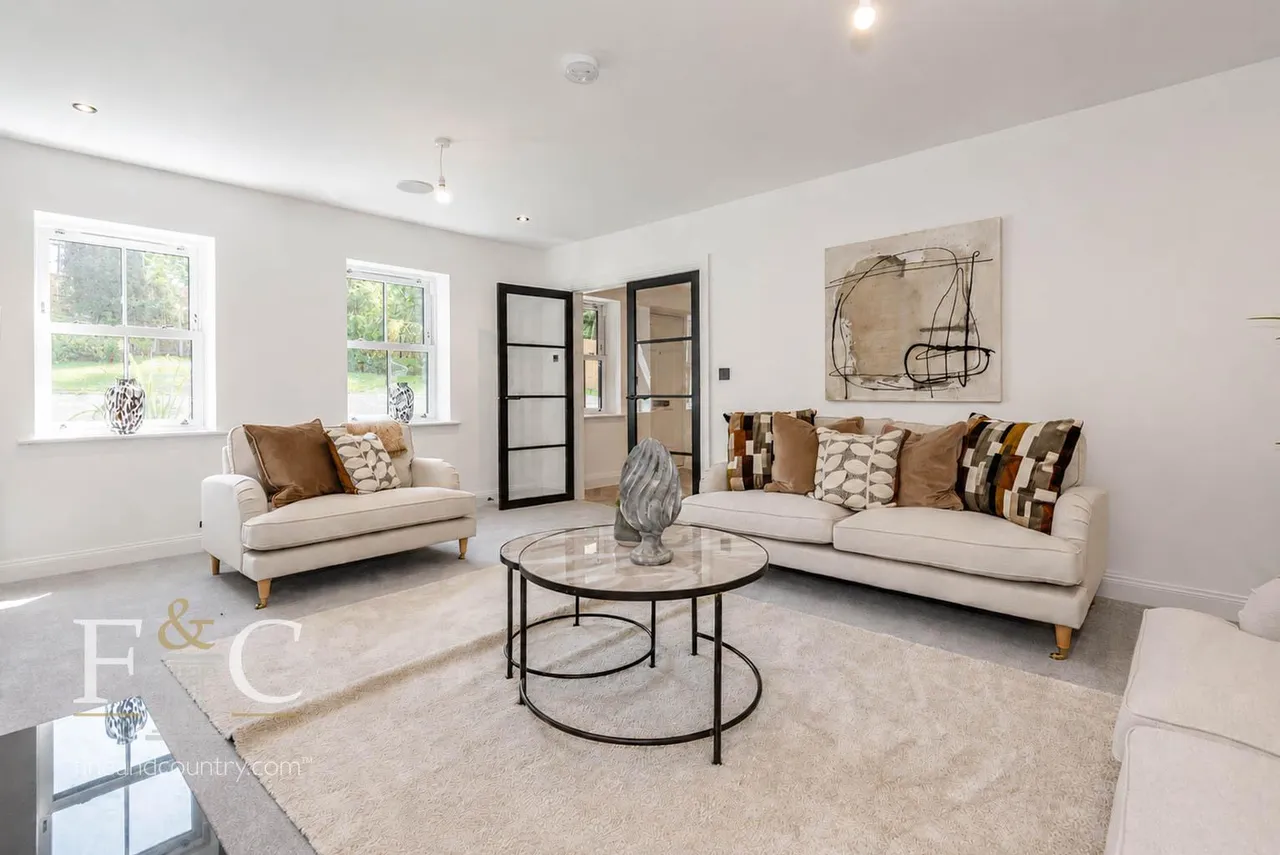 Private Road, Cuffley Hill, photo 5