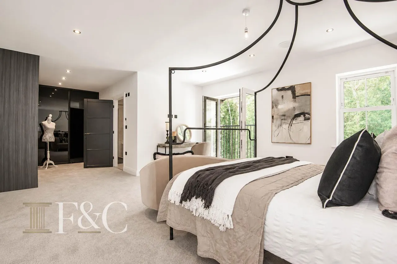 Private Road, Cuffley Hill, photo 18