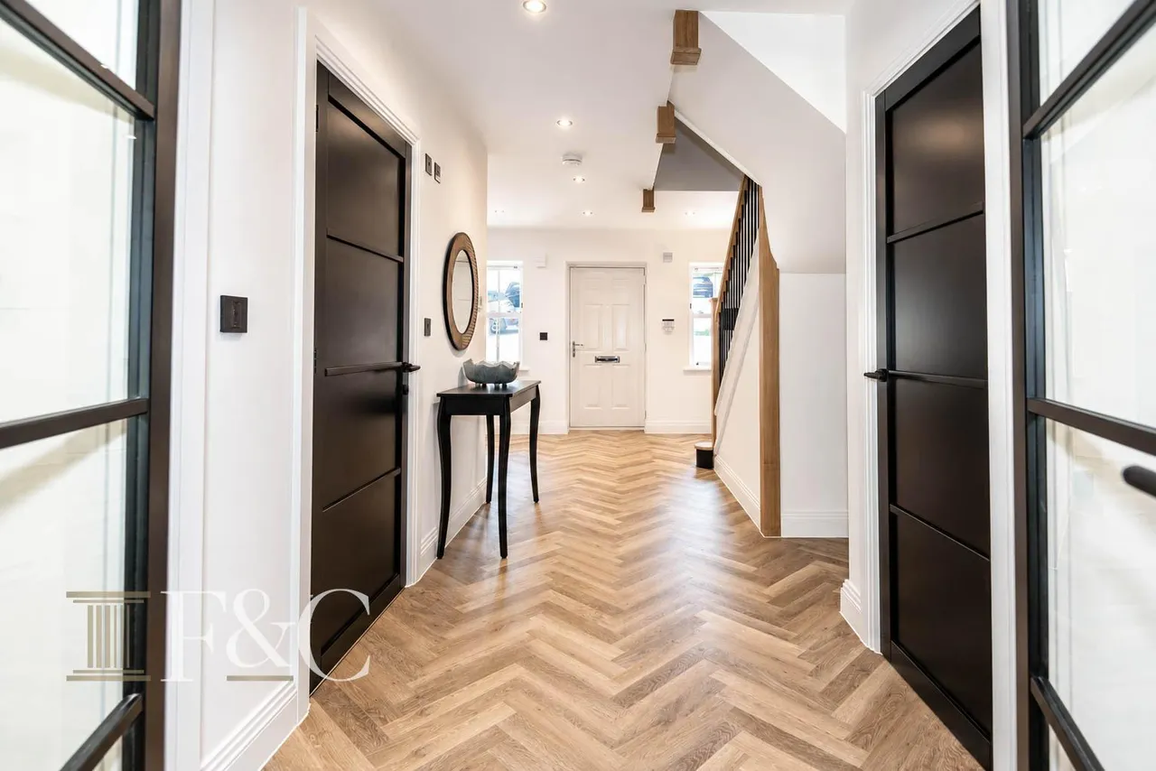 Private Road, Cuffley Hill, photo 16