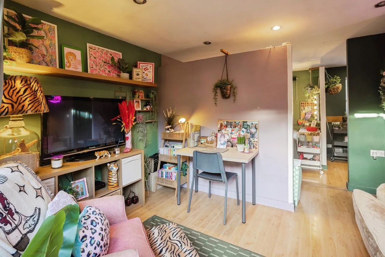 Lawrence Way, Loughborough, LE11, photo 15