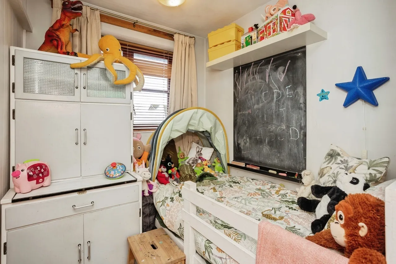 Lawrence Way, Loughborough, LE11, photo 18