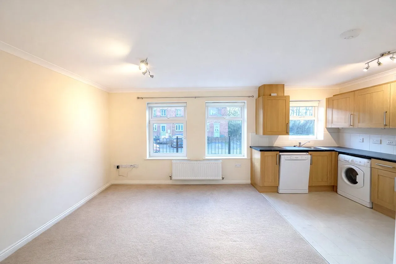 Bailey Court, Northallerton, DL7, photo 2