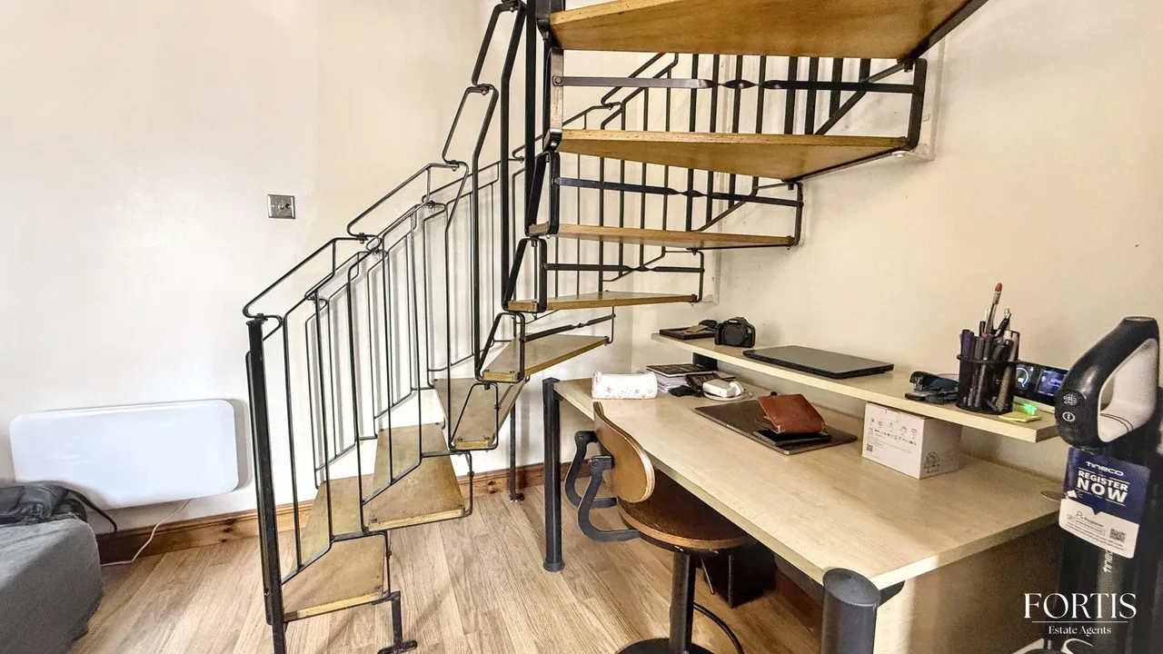 Forest View, Cardiff, CF5, photo 9