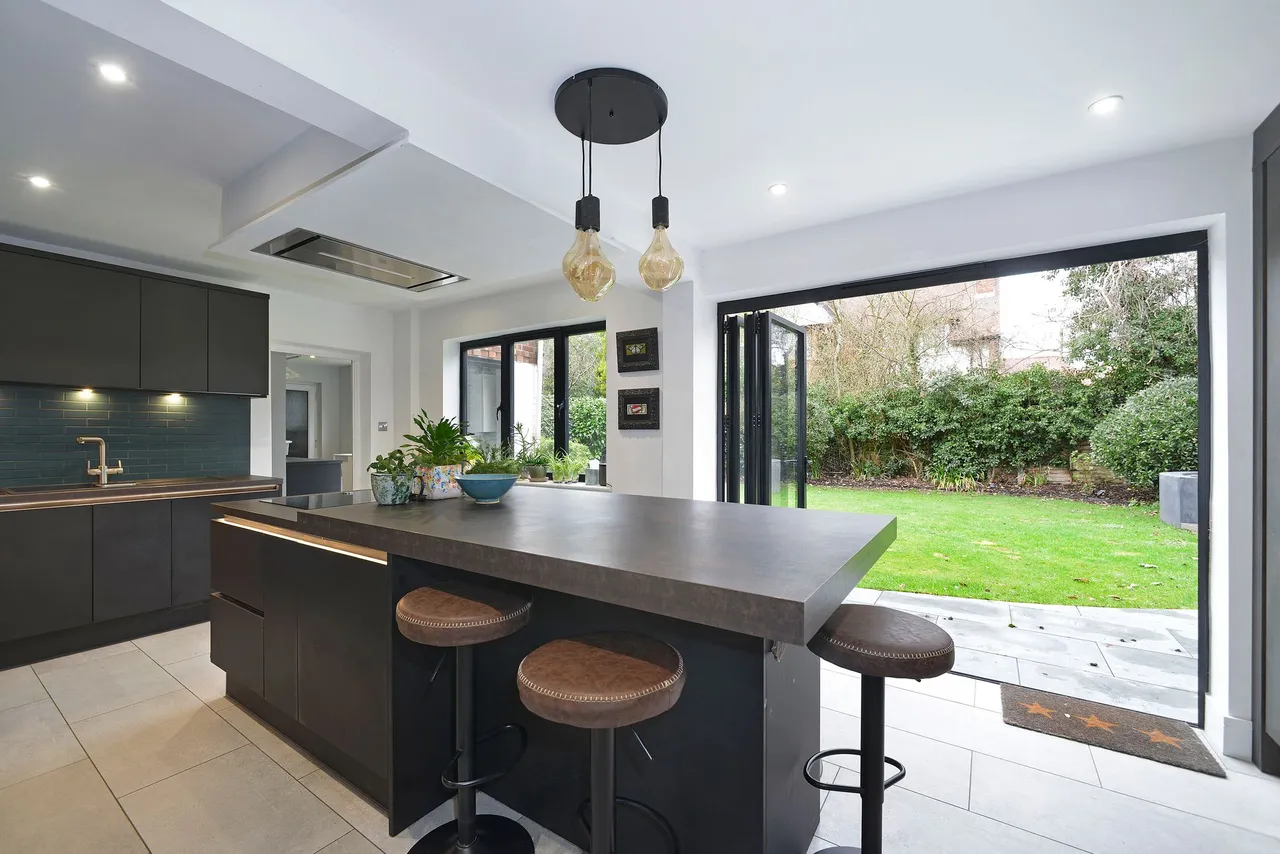 6 bed house for sale, The Ridgeway, Cranleigh, GU6