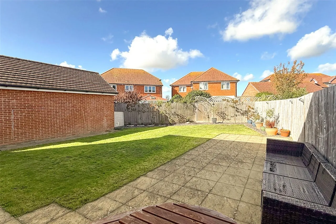 Littlehampton, BN17, photo 19