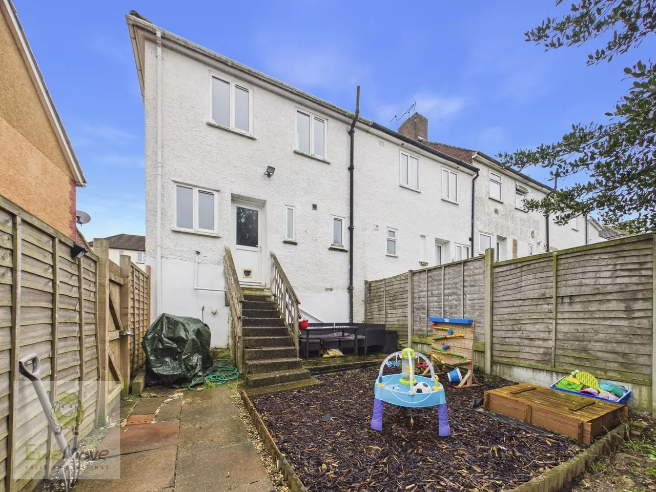 Hawthorn Road, Strood, ME2, photo 13