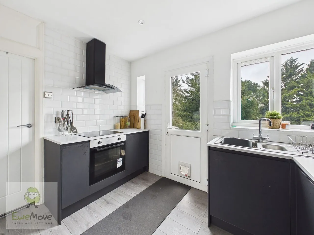 Hawthorn Road, Strood, ME2, photo 5