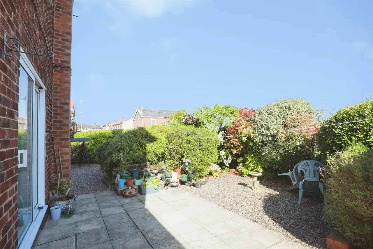 Church Road, Barnton, CW8, photo 4
