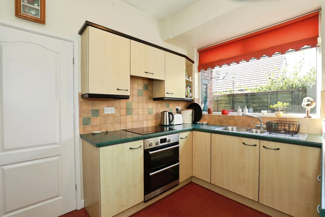 Church Road, Barnton, CW8, photo 15