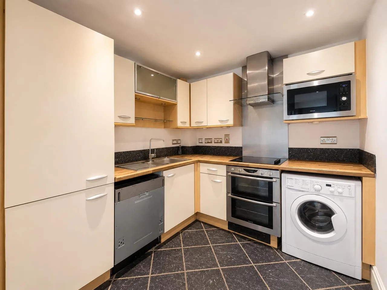 Seven Kings Way, Kingston Upon Thames, KT2, photo 5