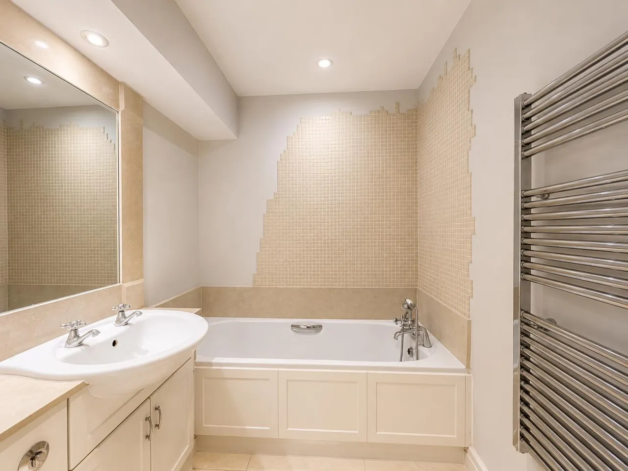 Seven Kings Way, Kingston Upon Thames, KT2, photo 11