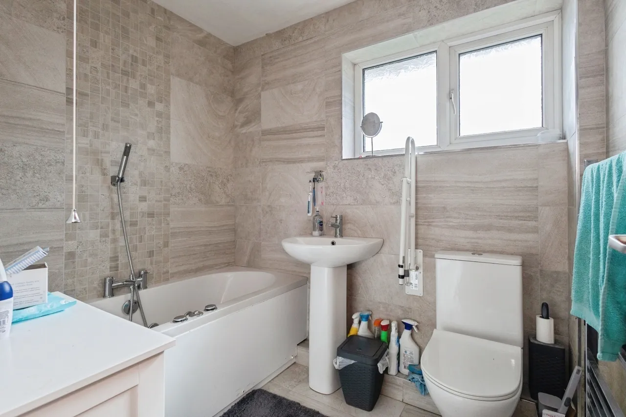 Sandbrook Way, Denton, Manchester, Greater Manchester, M34, photo 15