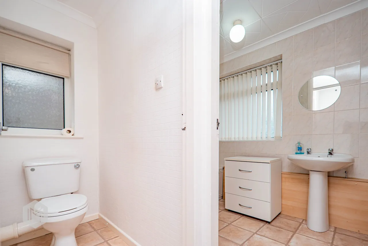 Rollesby Close, Bury, BL8 1EW, photo 11
