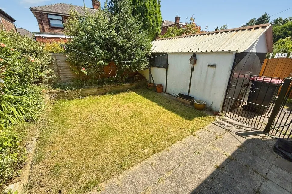 Sheringham Drive, Swinton, M27, photo 10