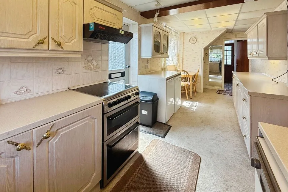Sheringham Drive, Swinton, M27, photo 9
