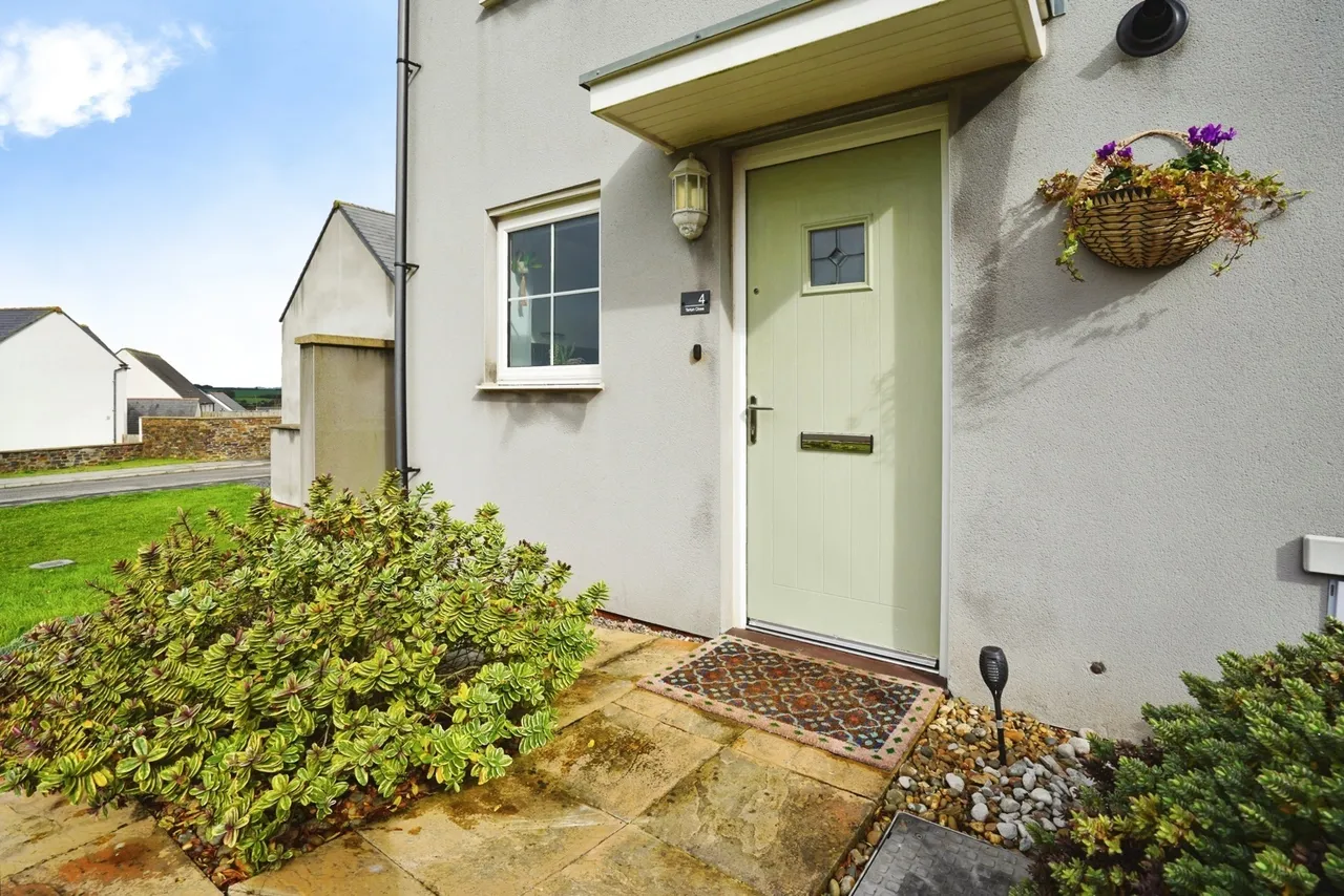 Tarton Close, Looe, PL13, photo 35