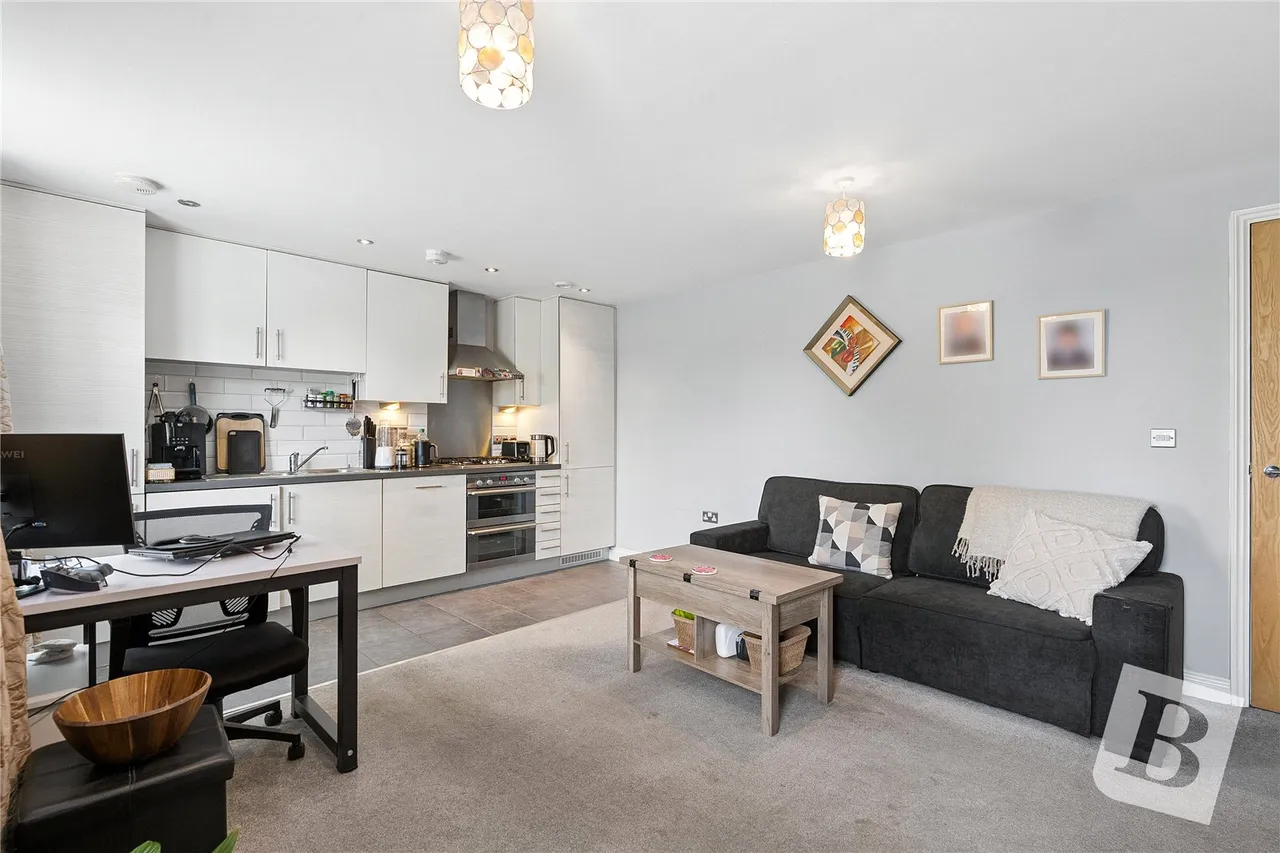 Gainsborough Close, Basildon, SS14, photo 9