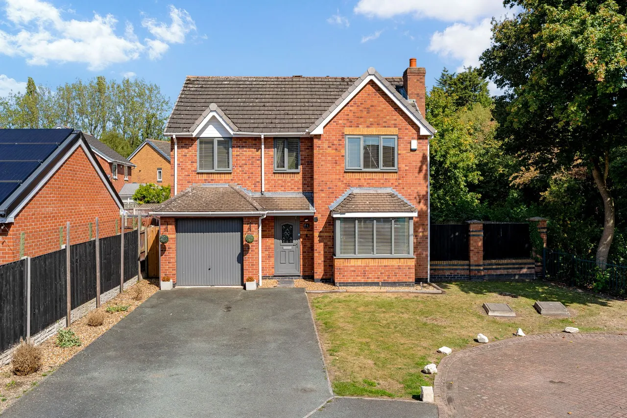 4 bed house for sale — Toft Close, Widnes, WA8 7ED