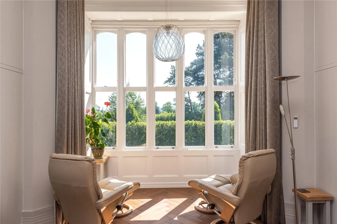 Westcott Road, Dorking, RH4, photo 11
