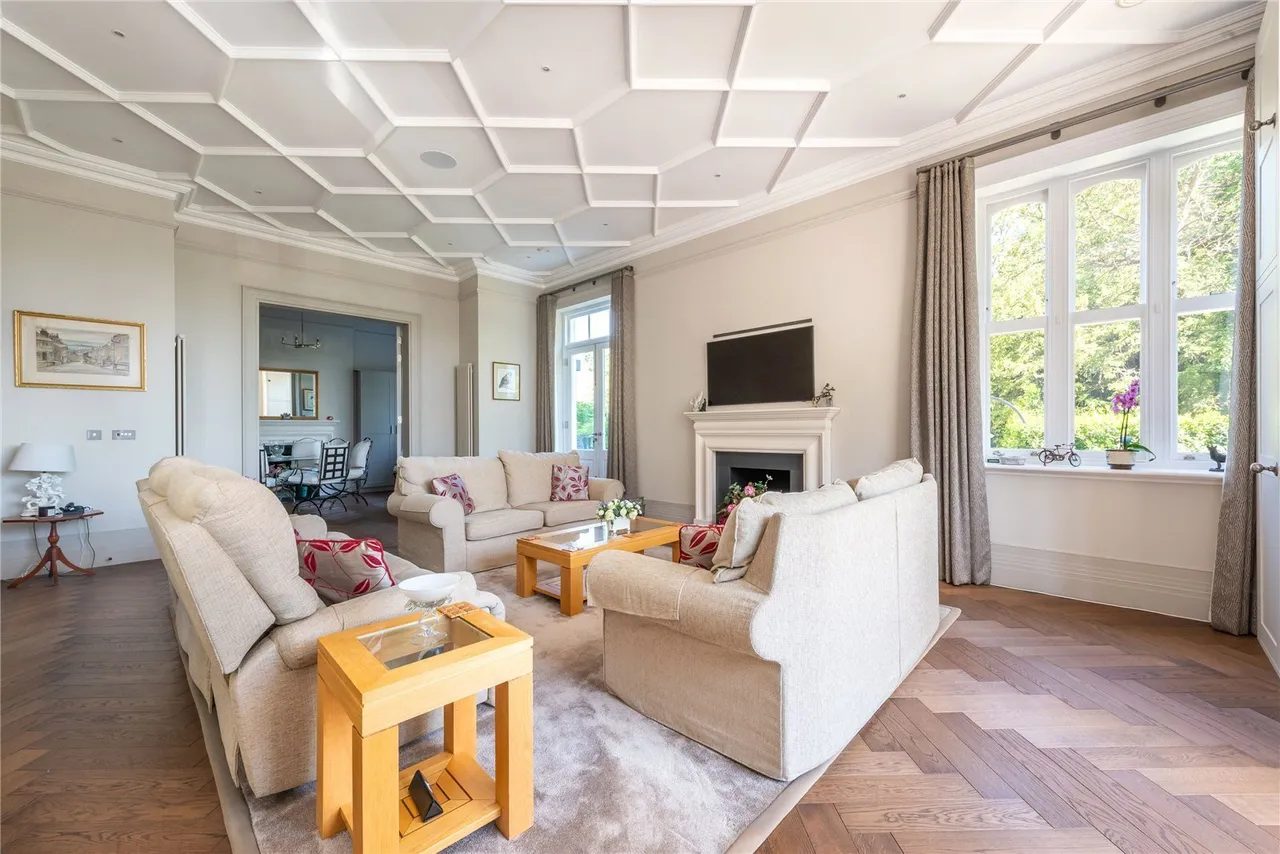 Westcott Road, Dorking, RH4, photo 12