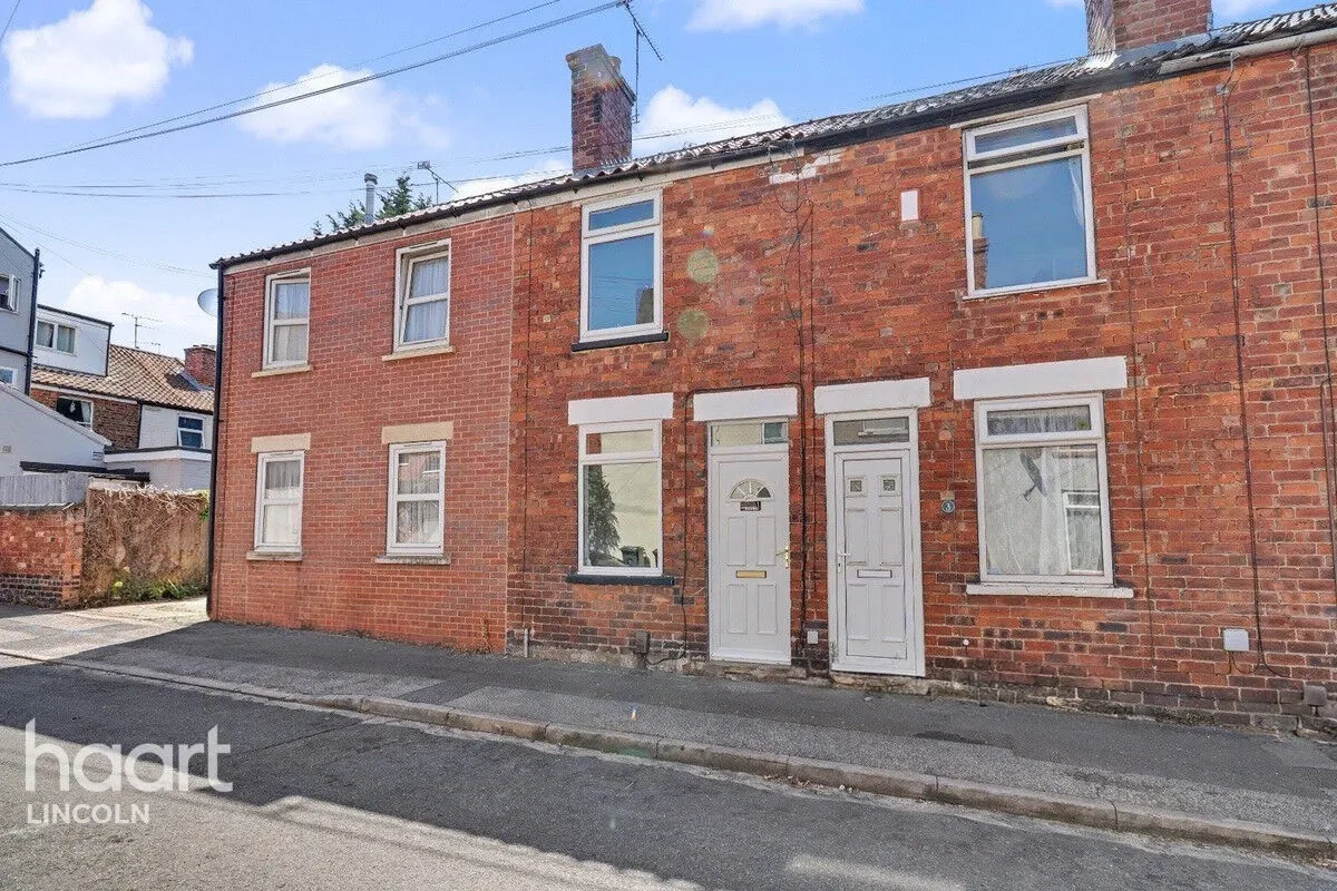 2 bed house for sale, Saville Street, Lincoln, LN5