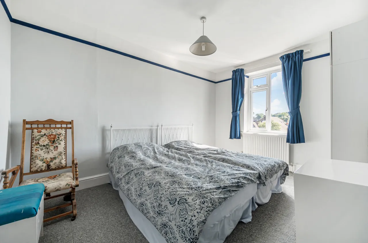 Junction Road, Lightwater, Surrey, GU18 5TQ, photo 9