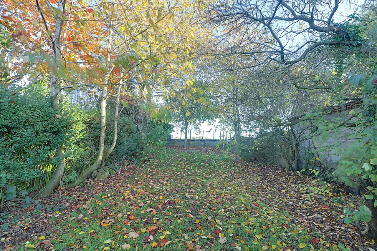 Roberts Close, Alsagers Bank, photo 14