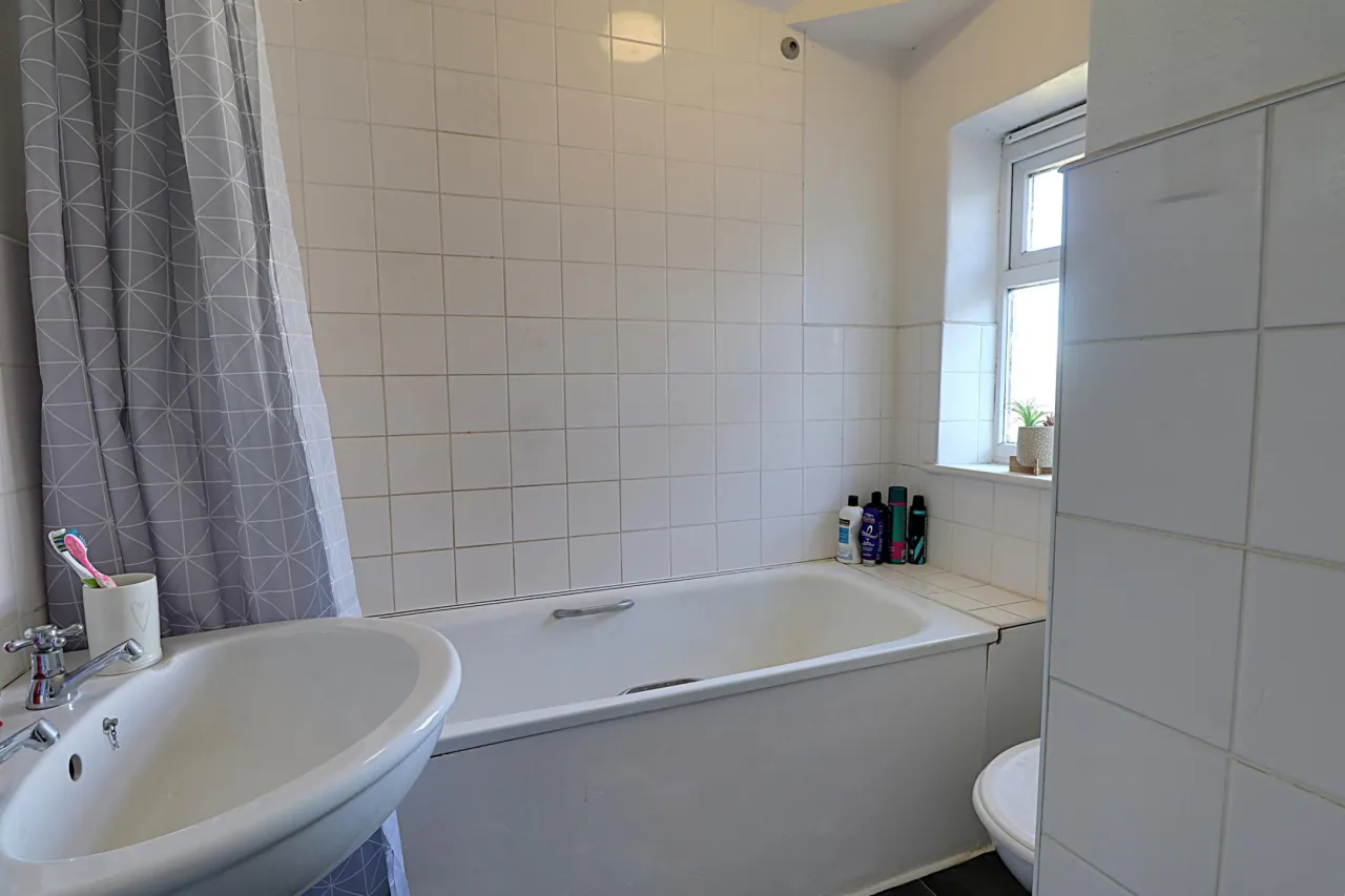 Roberts Close, Alsagers Bank, photo 12