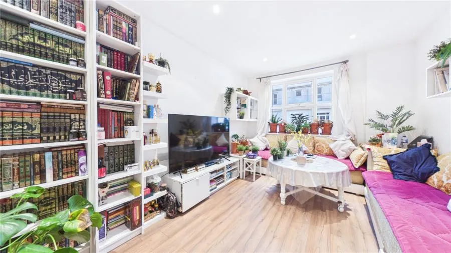 Bromyard Avenue, London, W3, photo 3