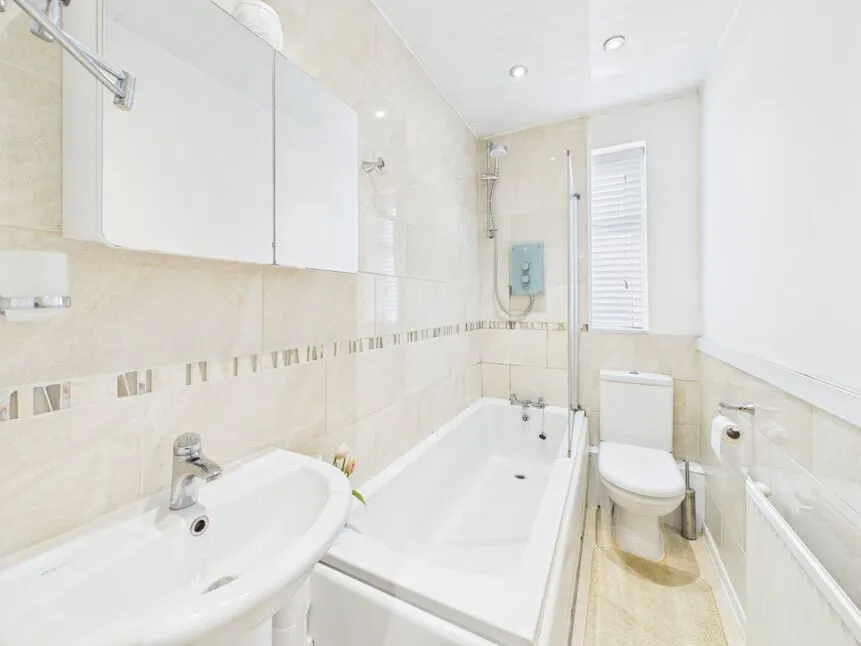 Fitzroy Street, Ashton-under-Lyne, OL7, photo 7