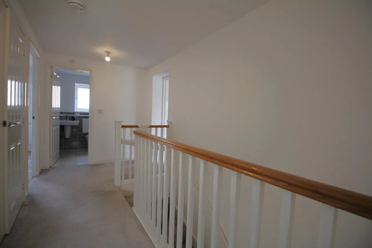 Broad Acre Road, Cheltenham, Gloucestershire, GL52, photo 10