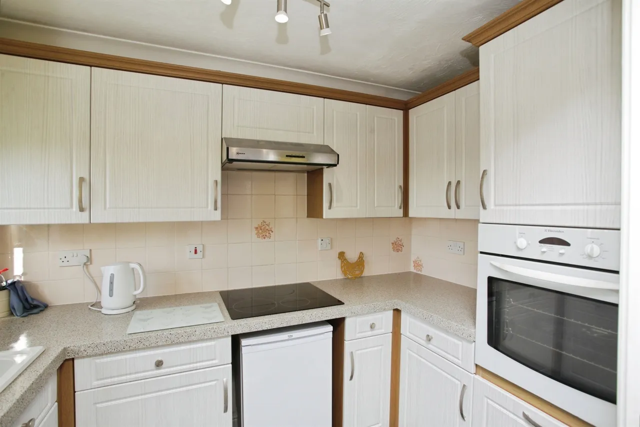 Curie Close, Rugby, CV21, photo 6