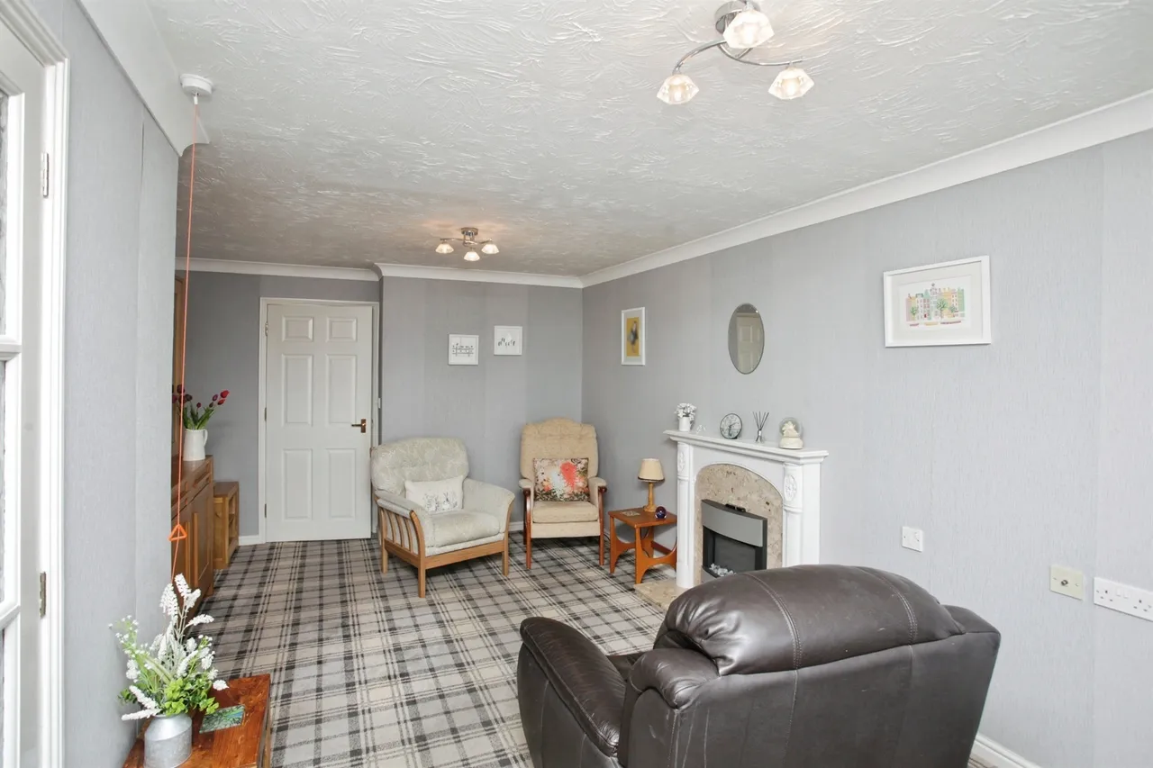 Curie Close, Rugby, CV21, photo 4
