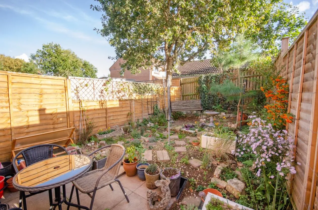 Hill Close, Emersons Green, BS16, photo 17