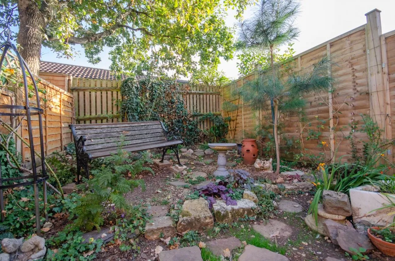 Hill Close, Emersons Green, BS16, photo 18