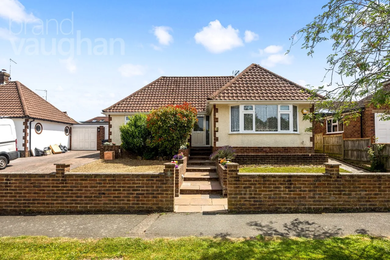 3 bed house for sale, Highfield Drive, Hurstpierpoint, BN6
