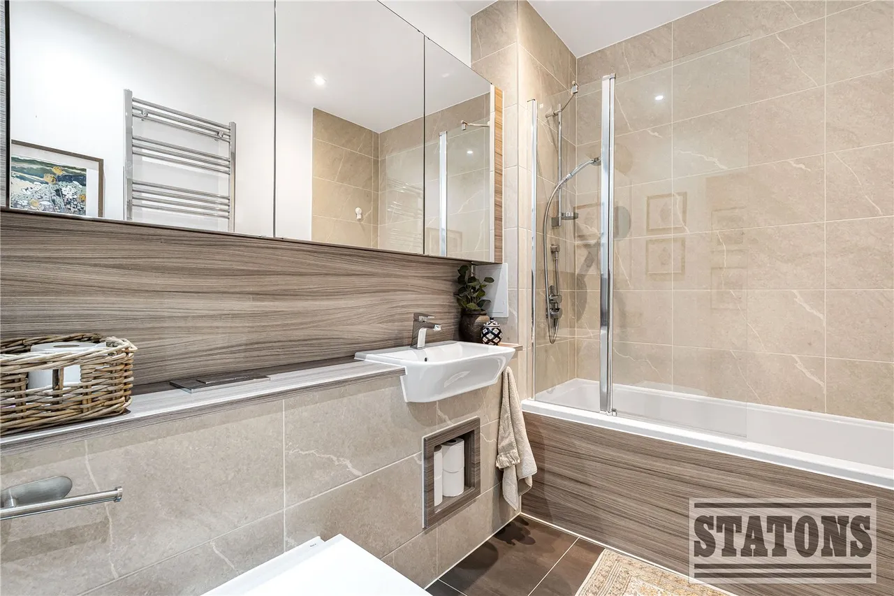 Minotaur Drive, Barnet, EN5 2FS, photo 12