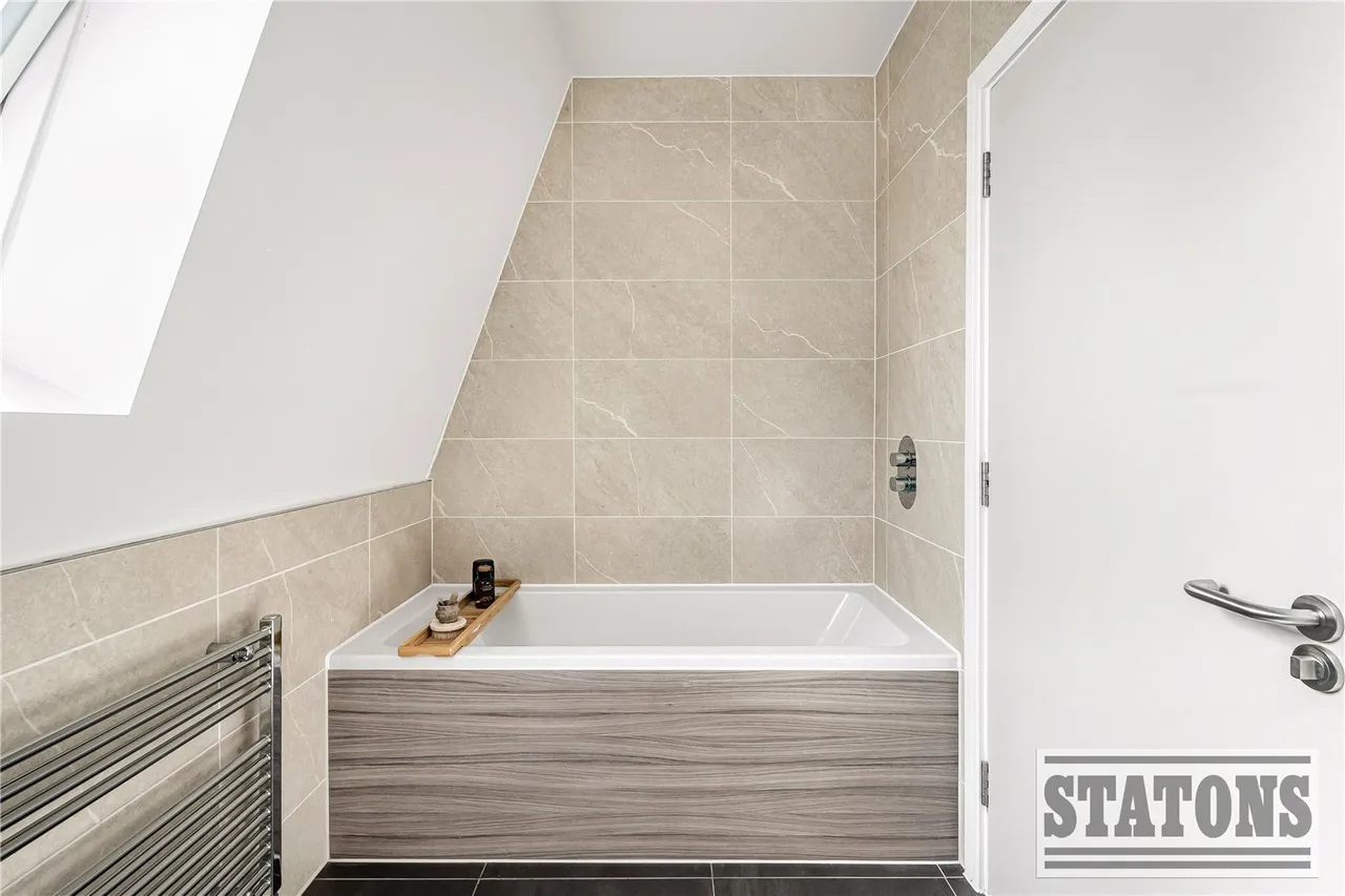 Minotaur Drive, Barnet, EN5 2FS, photo 21