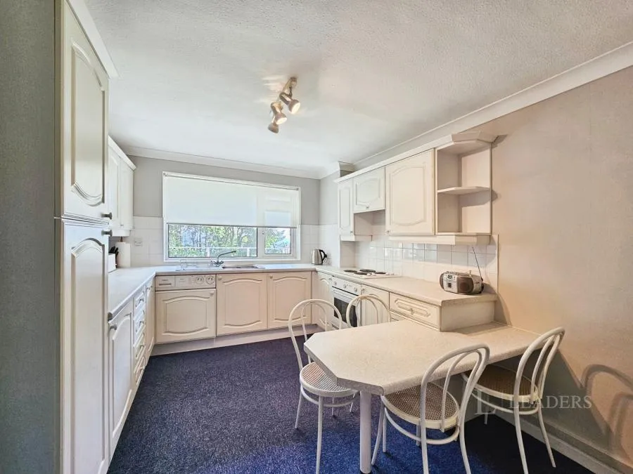 Beacon Drive, Christchurch, BH23, photo 4
