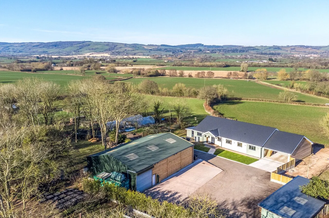 6 bed house for sale, Pen Elm, Taunton