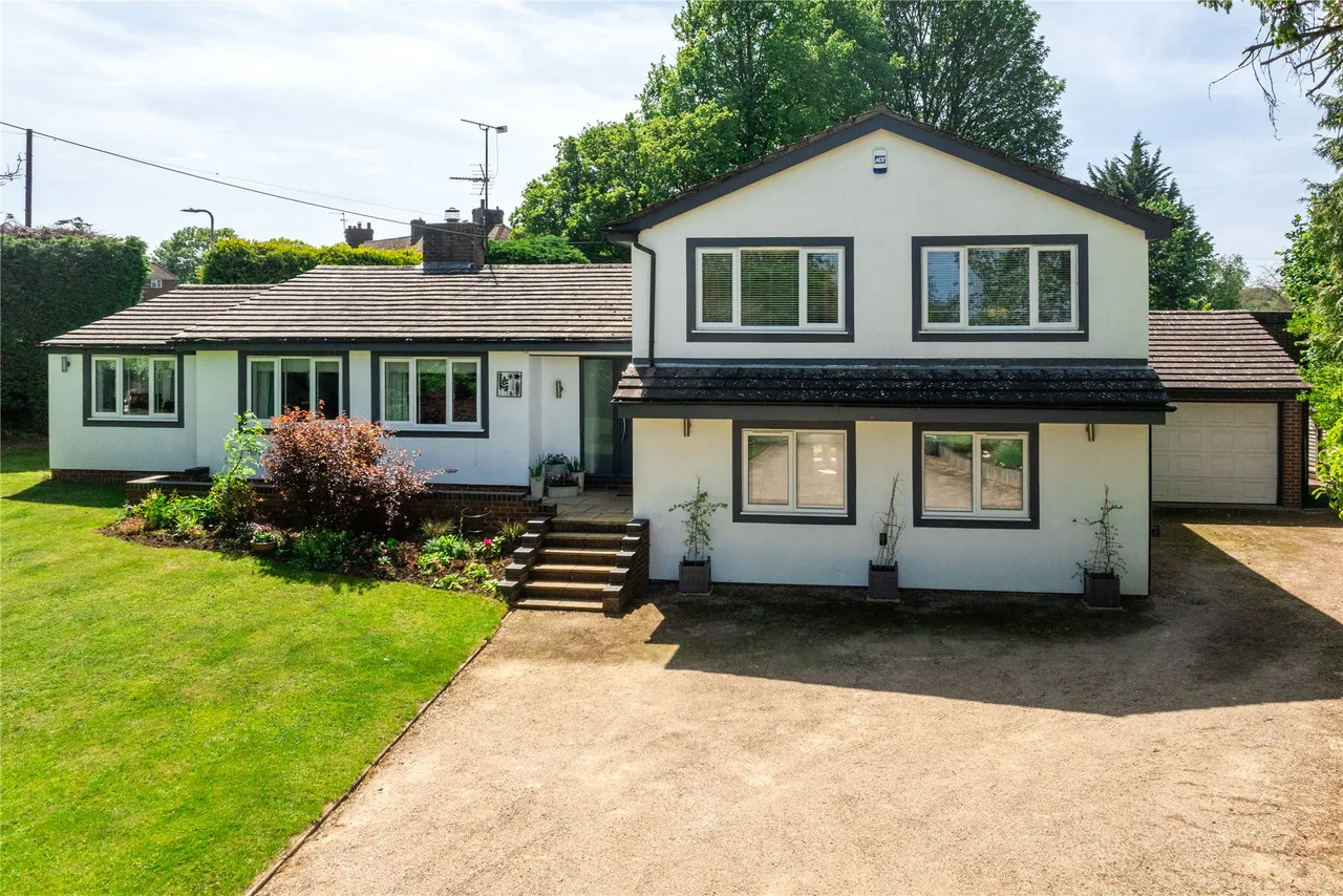 High Street, Stoke Goldington, MK16, photo 23