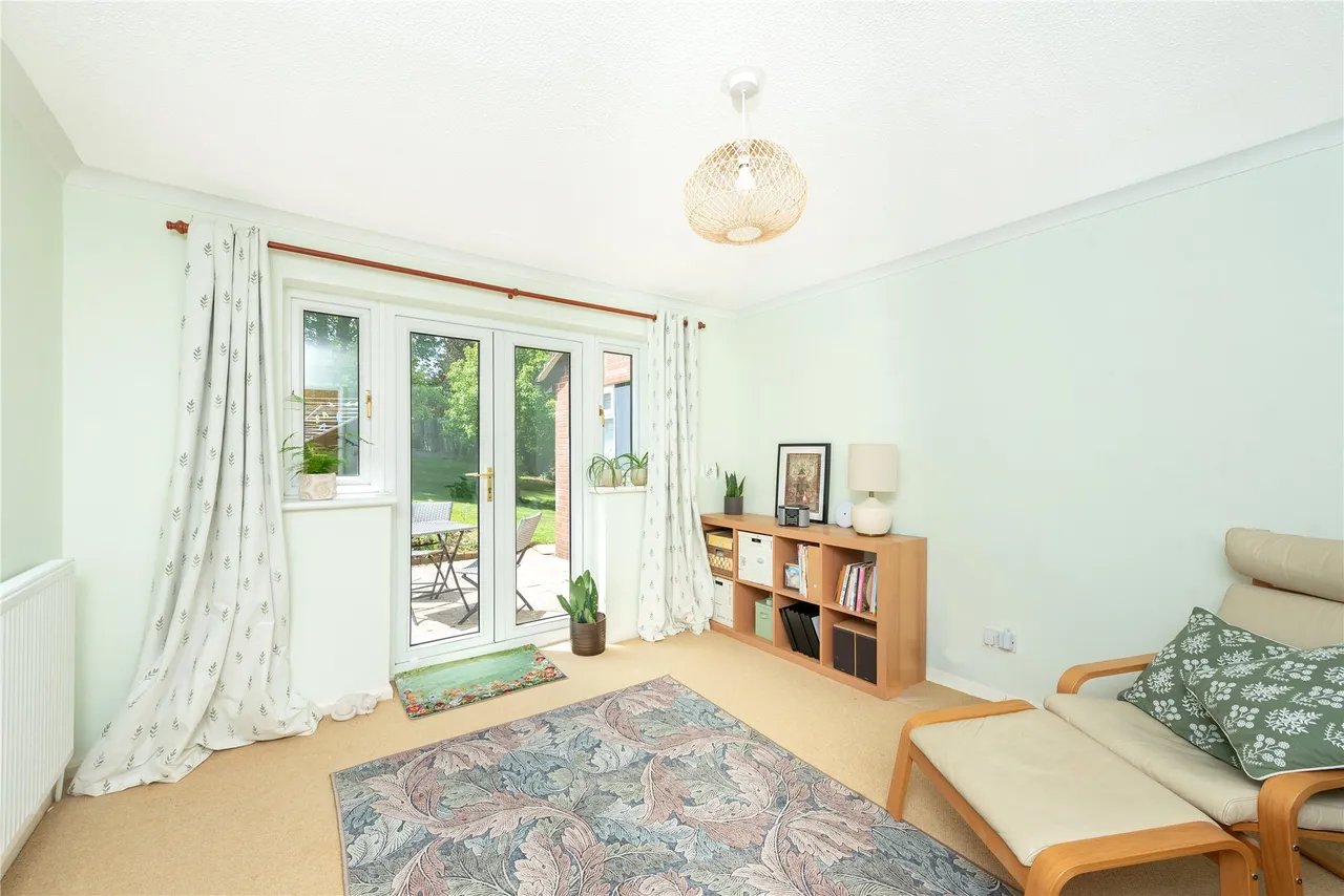 High Street, Stoke Goldington, MK16, photo 5