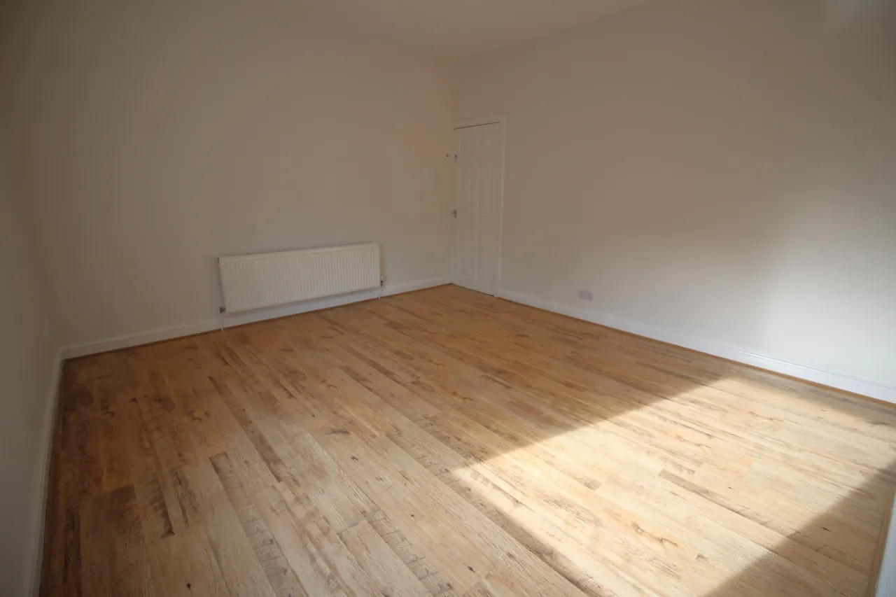 Coalshaw Green Road, Oldham, OL9, photo 9