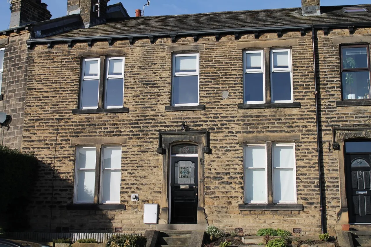 1 bed flat to rent, Woodhall Road, Calverley, LS28