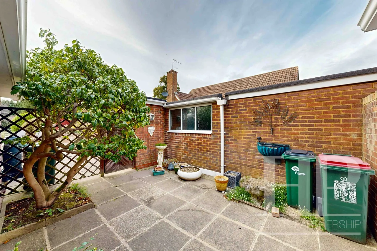 Moat Walk, Crawley, RH10, photo 23
