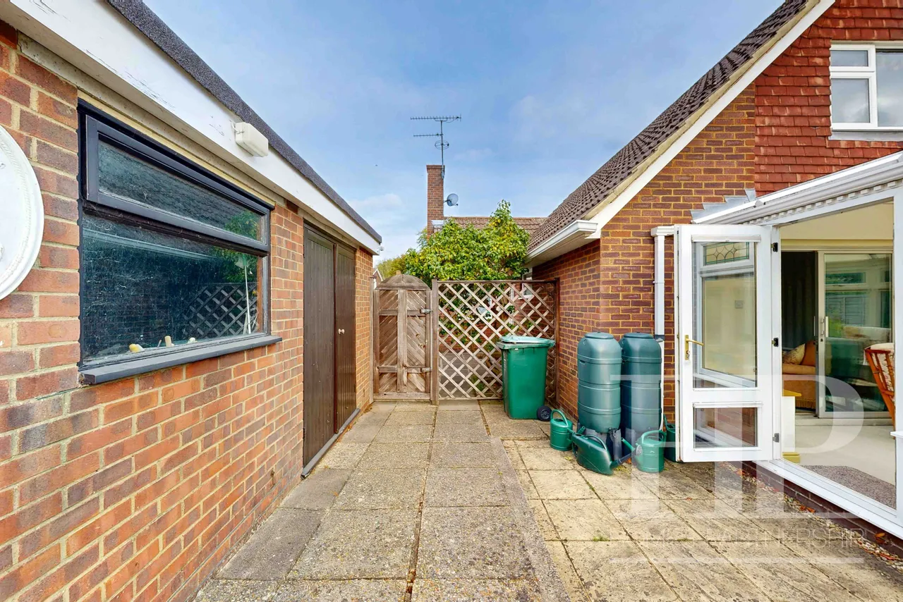 Moat Walk, Crawley, RH10, photo 24