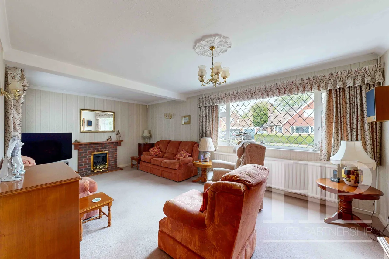 Moat Walk, Crawley, RH10, photo 6