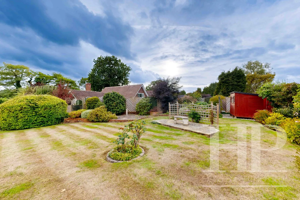 Moat Walk, Crawley, RH10, photo 5