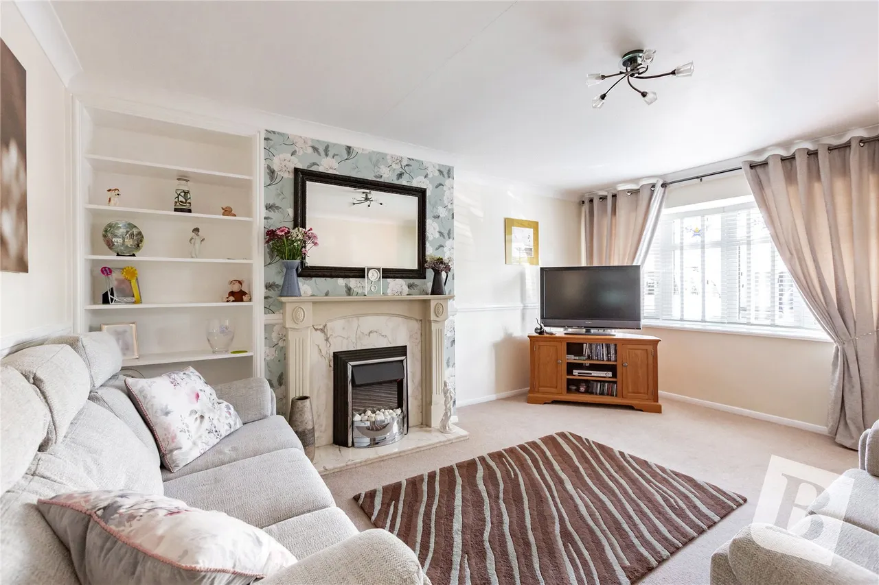 Hornchurch, RM12, photo 4