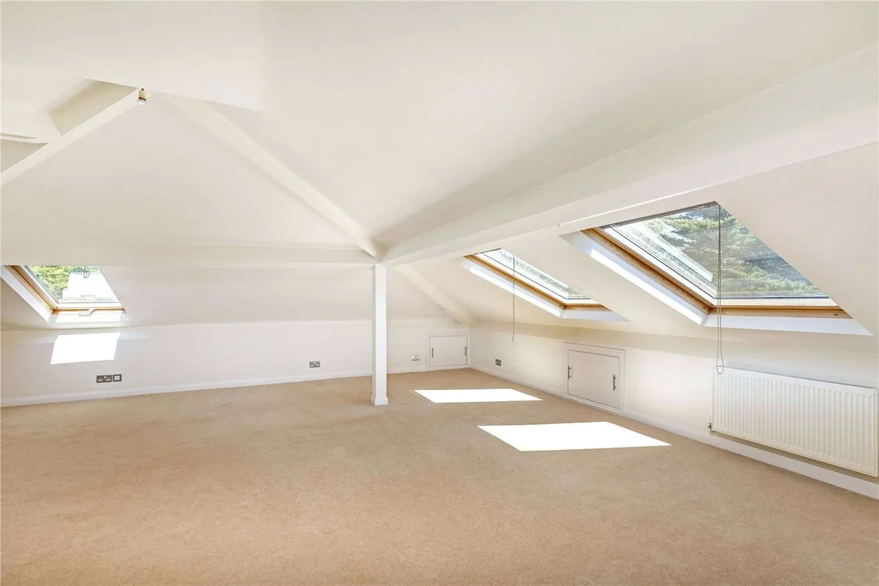 Coombe Ridings, Kingston upon Thames, KT2, photo 10